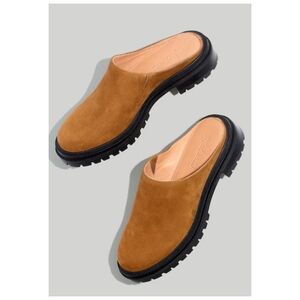 The Bradley Lugsole Mule in Nubuck in Burled Wood Size 7.5